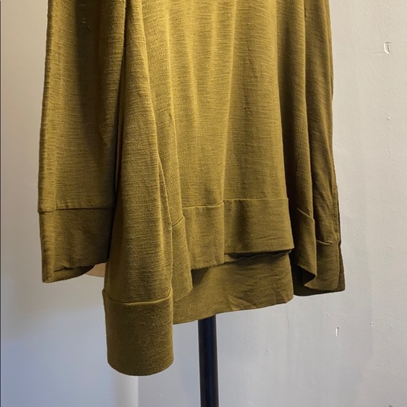 Madewell 💯 % Viscose - Picture 6 of 11